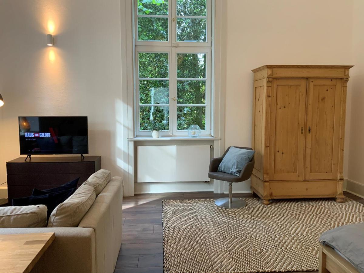Das Ministerhaus - 1-2 Zimmer In Historischer Villa 贝格卡门 外观 照片